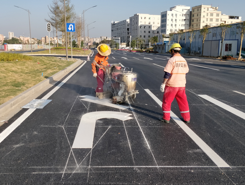 道路划线施工