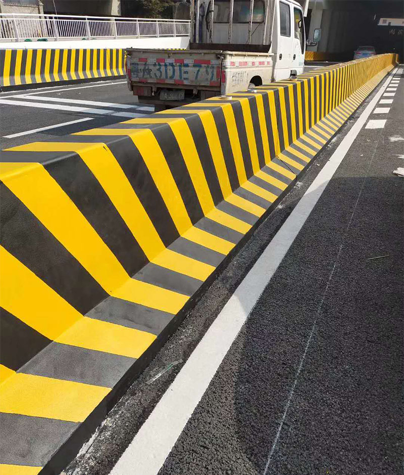 路虎交通反光漆