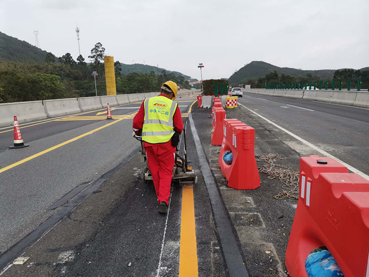 道路划线厂家