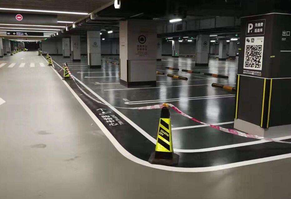 路虎交通反光漆